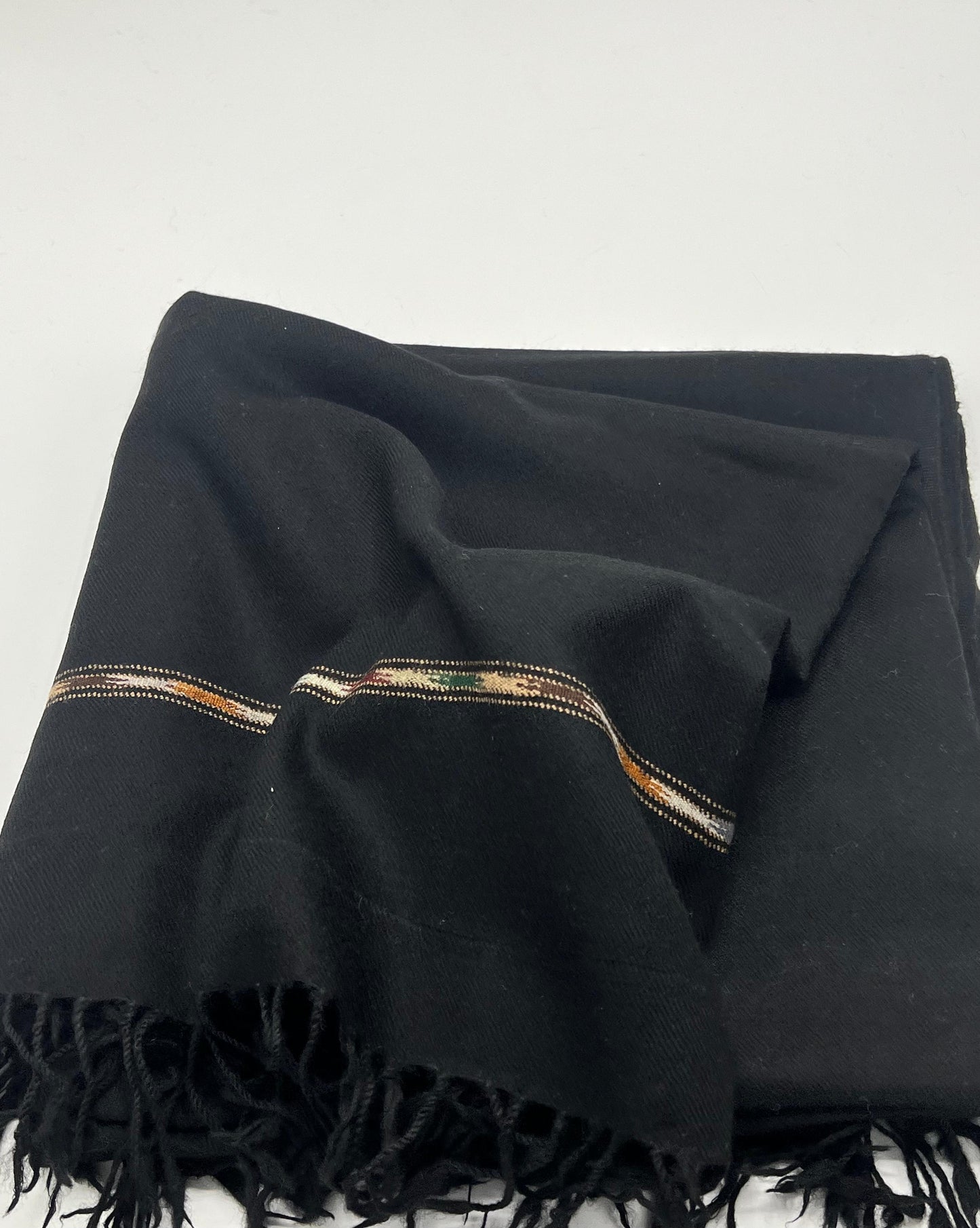 Australian sahidar black woolen shawl